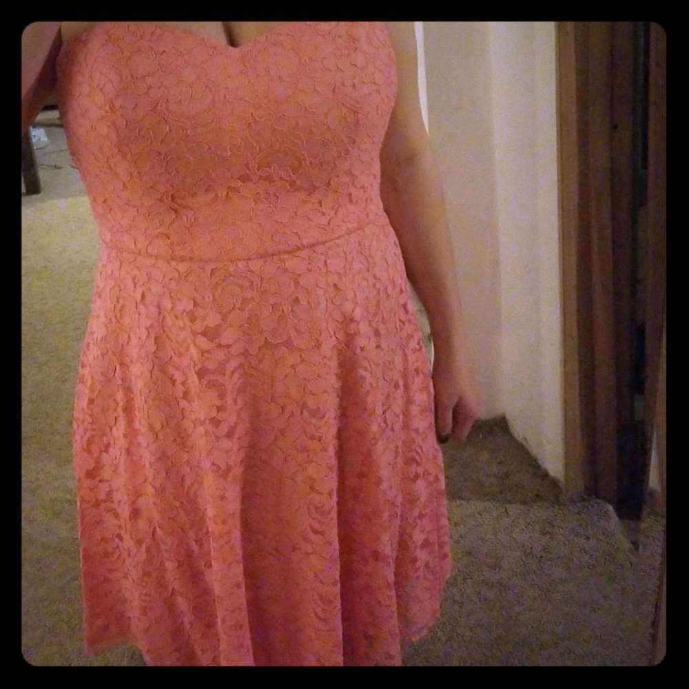 BNWT Coral strapless dress
